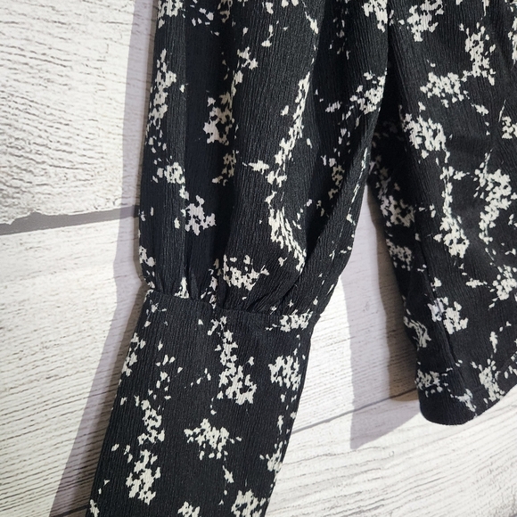 Anthropologie Floral Black Women's Cropped Top, Size S - Picture 3 of 6